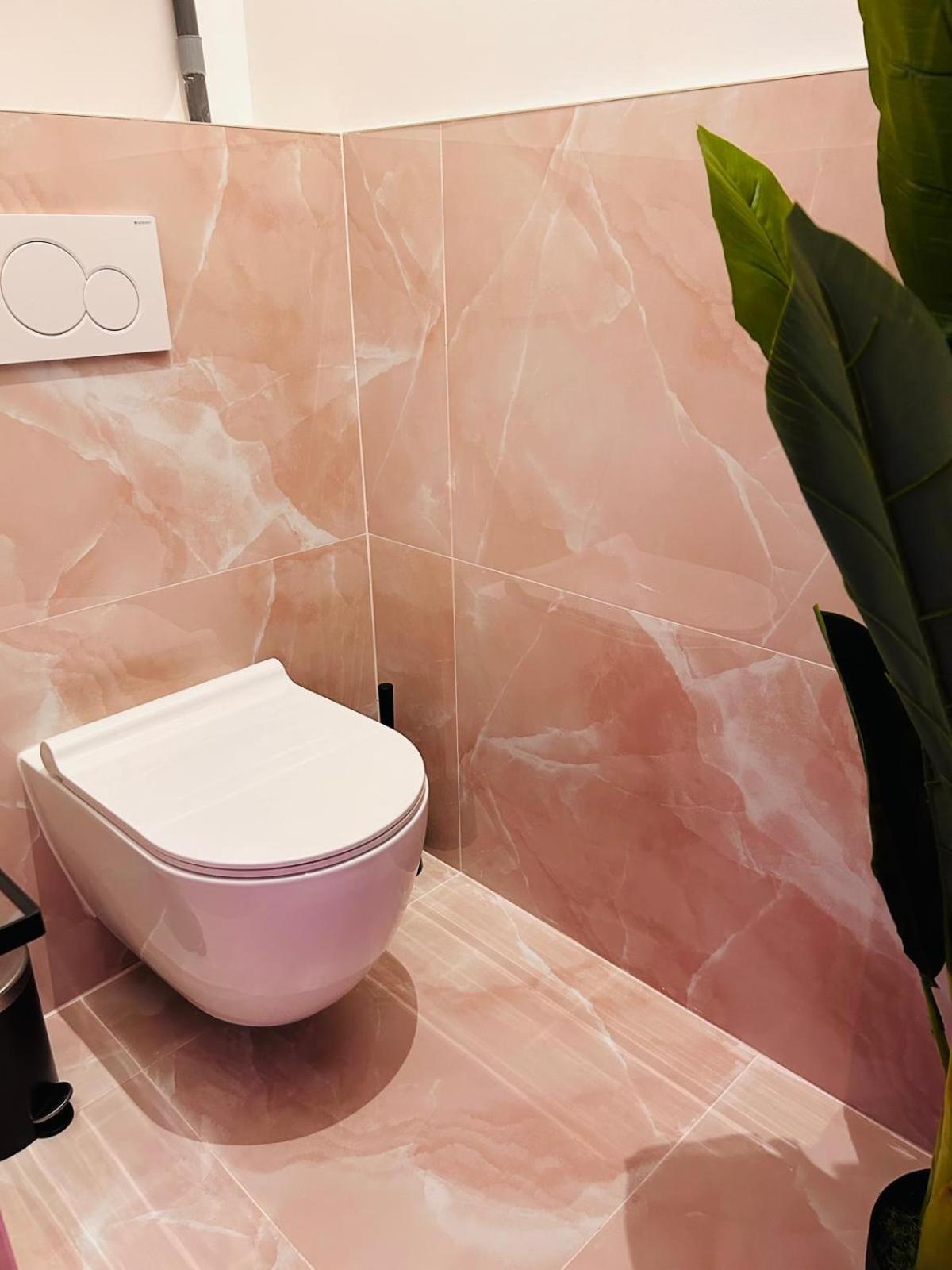 Intimate Escape - Seaside - Spa Bath - Wifi - Ac Nice Exterior foto